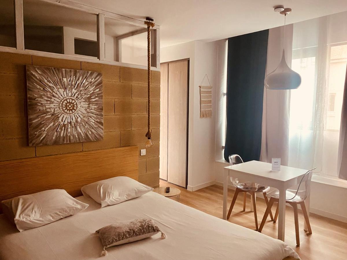 Suite 24 Appart'Hotel-3 Etoiles Le Creusot Eksteriør billede
