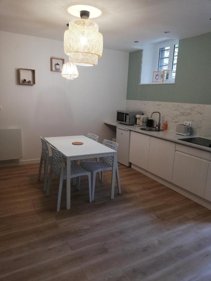 Suite 24 Appart'Hotel-3 Etoiles Le Creusot Eksteriør billede